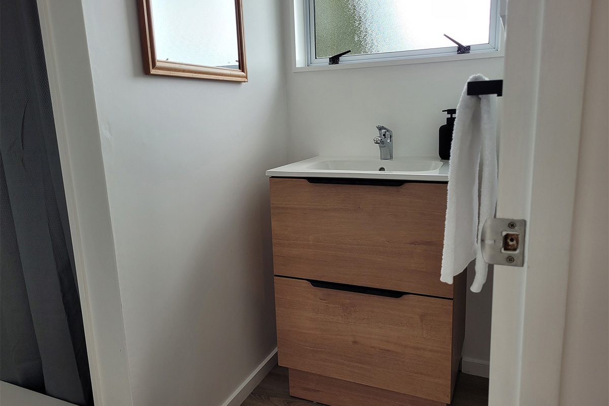 Self-Contained One Bedroom Unit-3