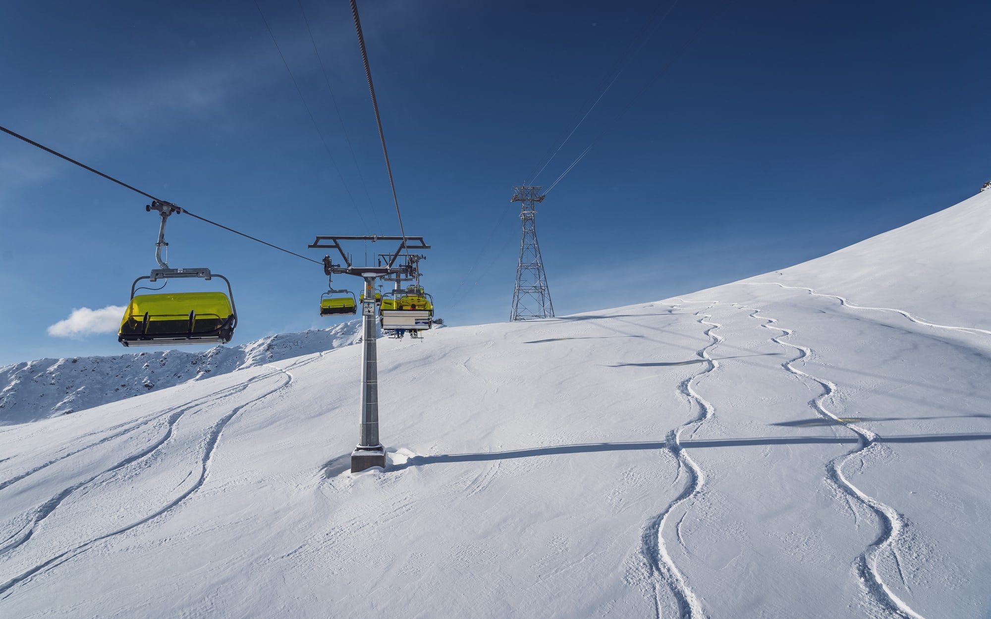 Sessellift - Seilbahnen im Winter