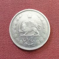 سکه پنج ریال ۱۳۲۳ 