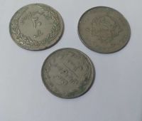 لکه‌ی سبز روی سکه