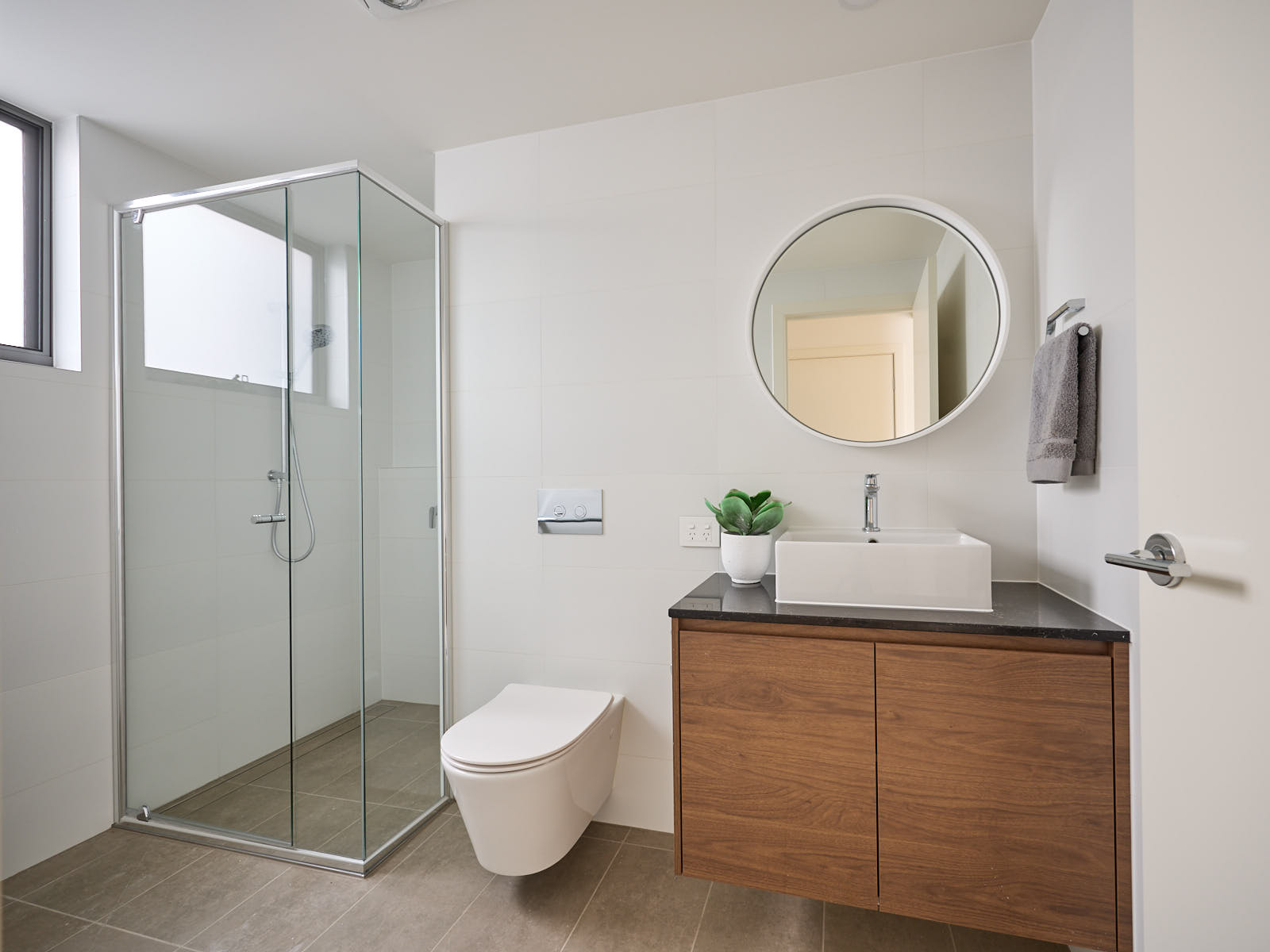 20260221 SH ElaraDisplay51