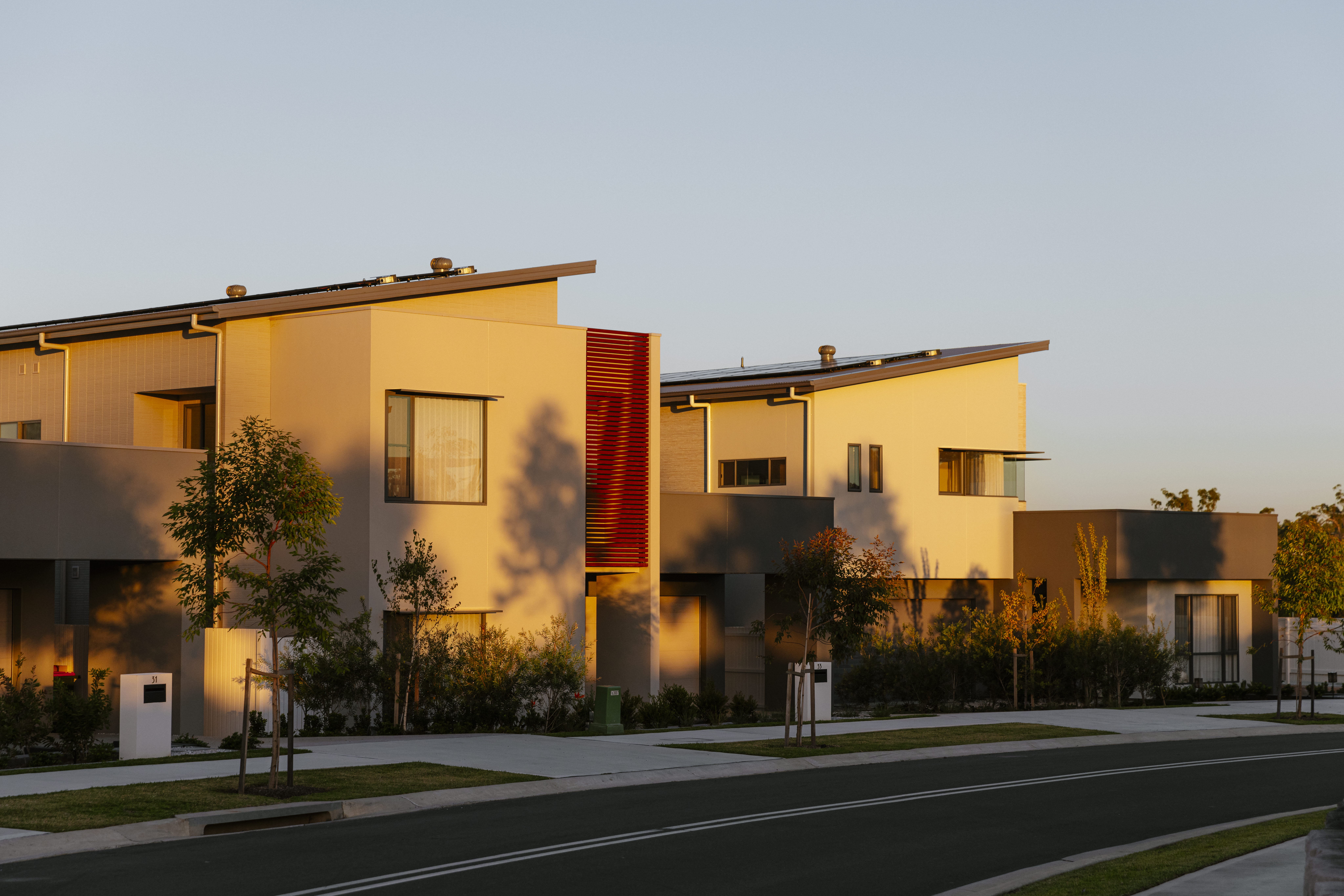NORMAN ESTATES 5FL9437