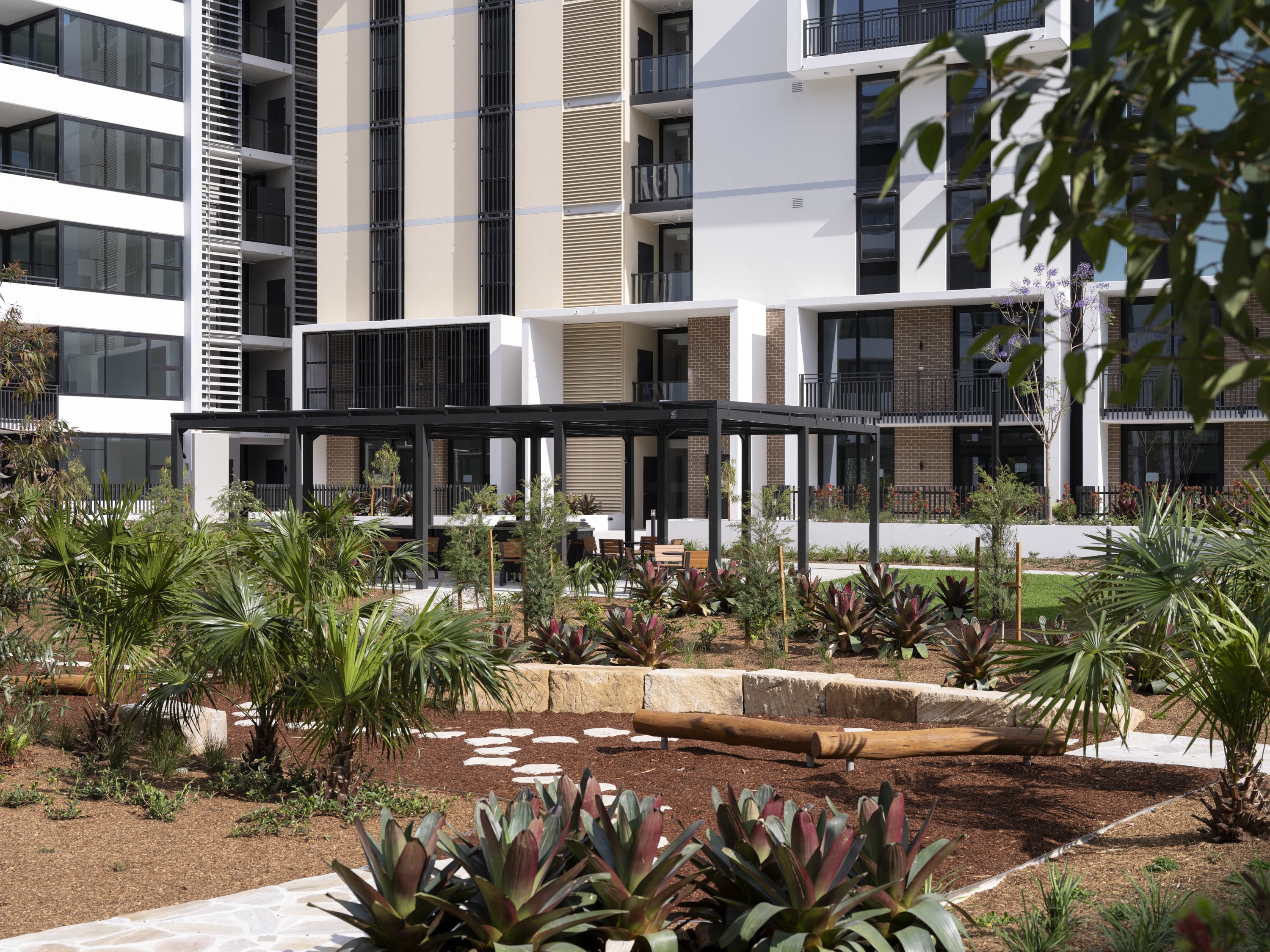 TFPhoto Melrose Park Stage 4 0077 Real Estate Use