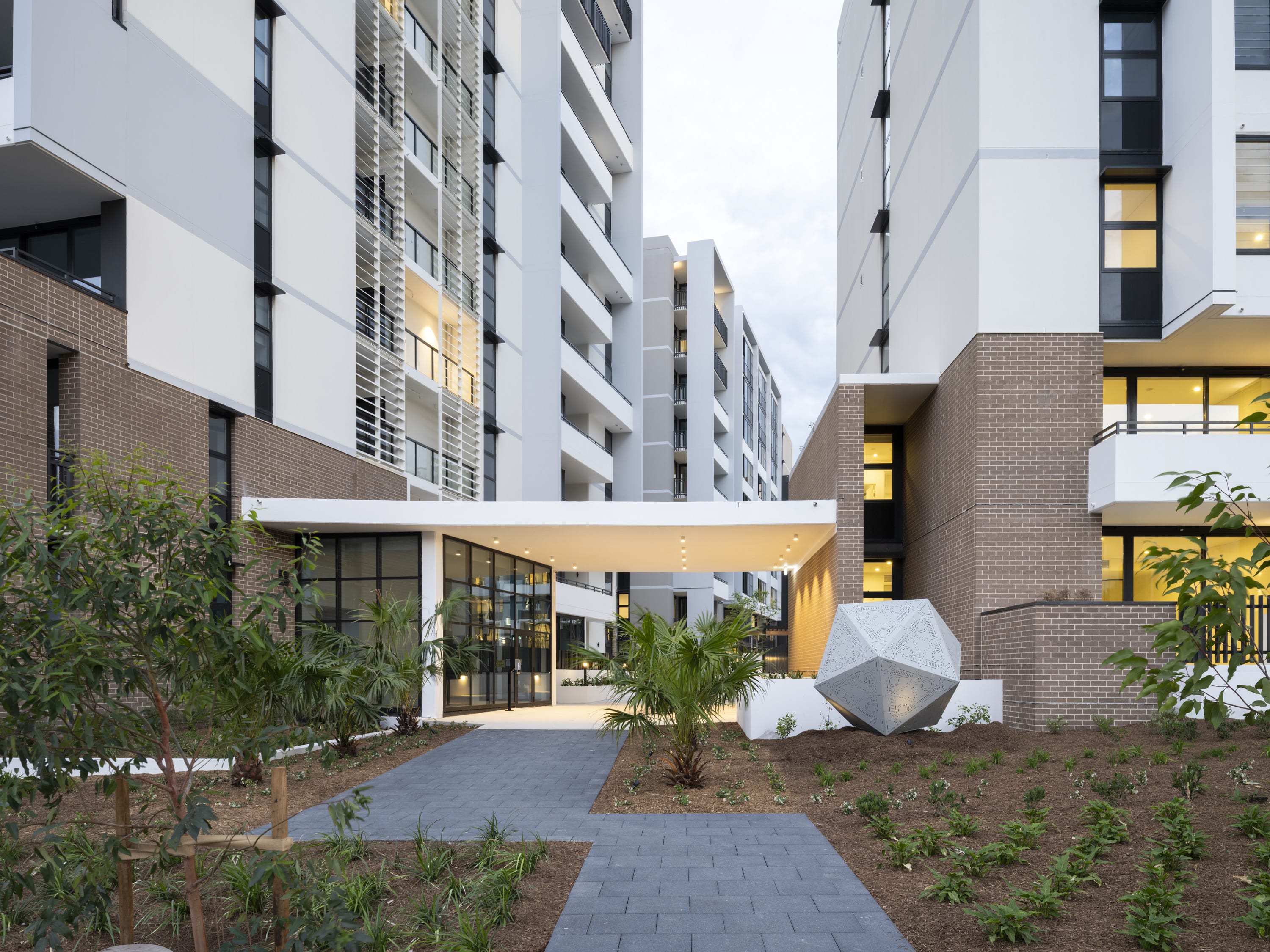 TFPhoto Melrose Park Stage 4 0582 Real Estate Use