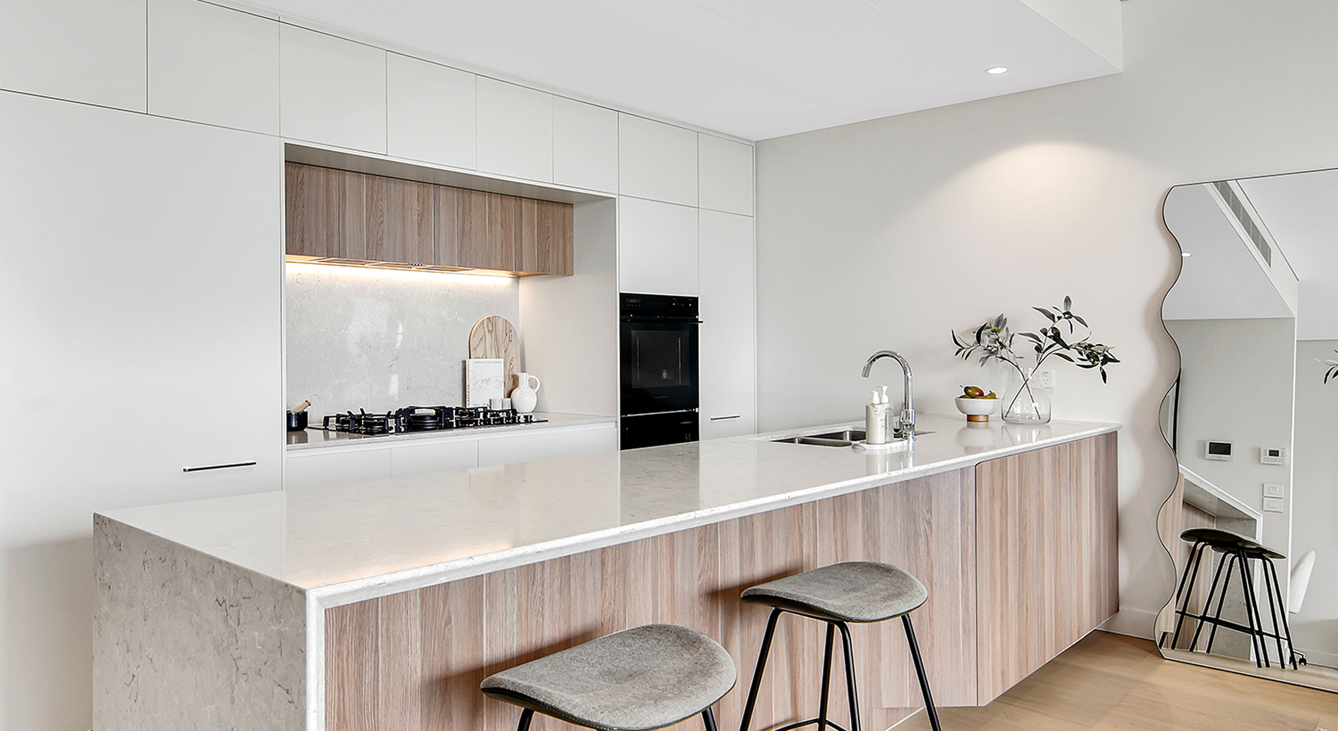 Property 1Variant3 2