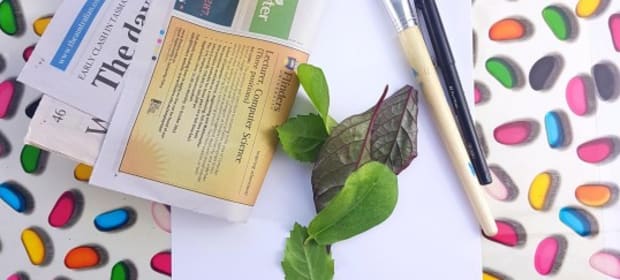 Pretty Leaf Print Bee Materials FillWzU0MCwyNDNd