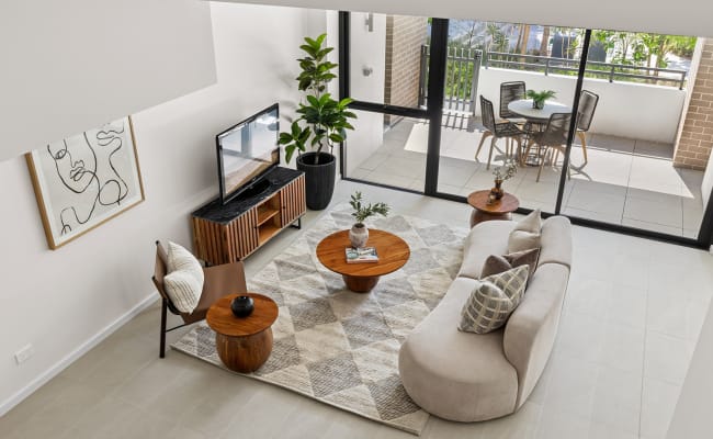 MPV D202 High Living 1