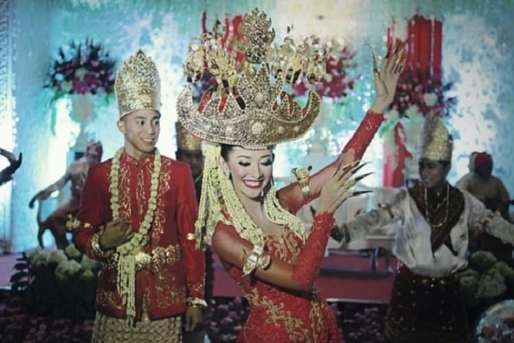 Tari Cangget
