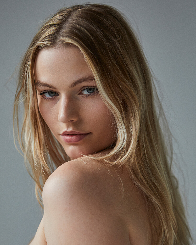 molly bonell