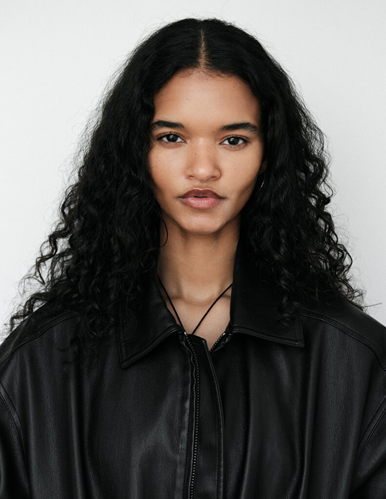 mia may