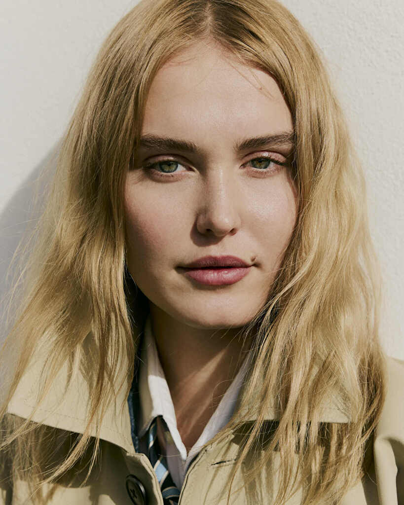 holly hopkins