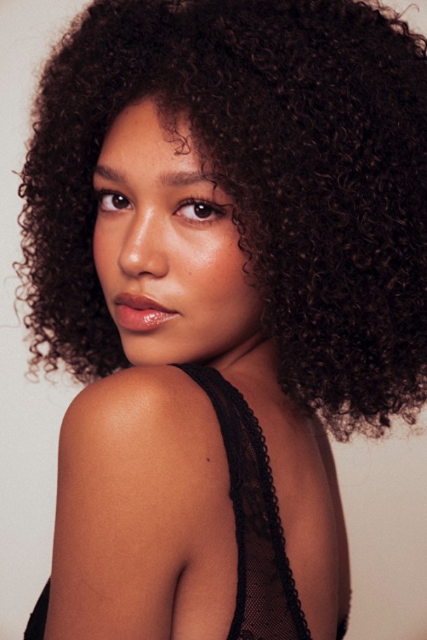 Clara | Select Miami | Select Model Management