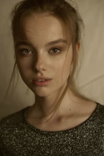 Yana B