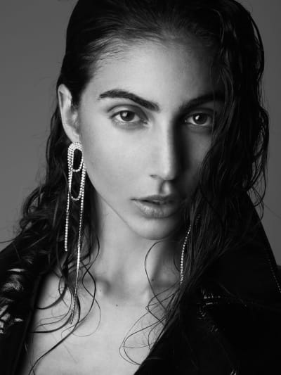 Simone 