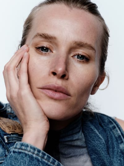 Annemara Post
