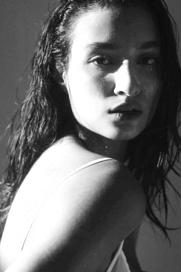 Tara Zoe