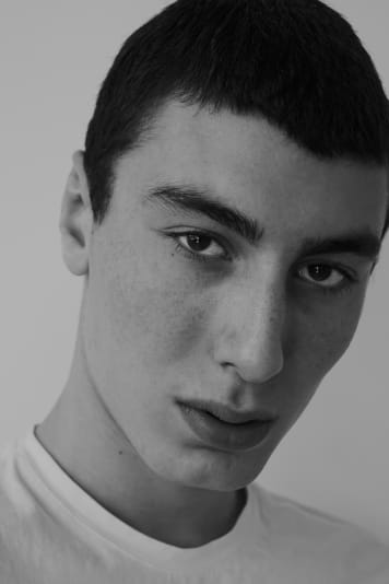 André B