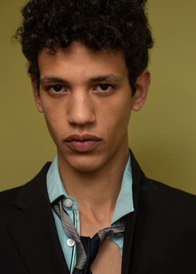 EZAIM CABO