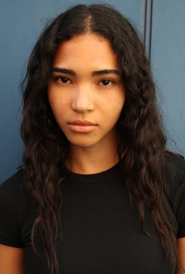 LYVIA KABAMBA