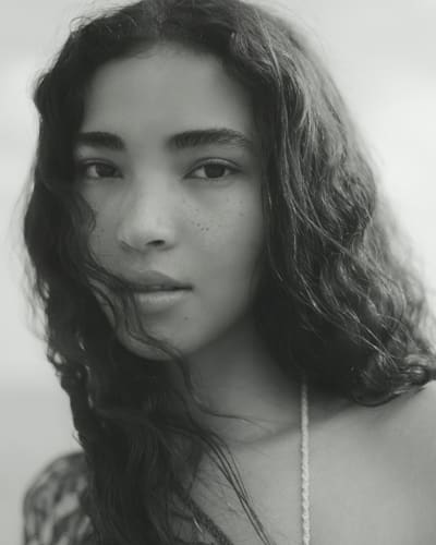 LYVIA KABAMBA
