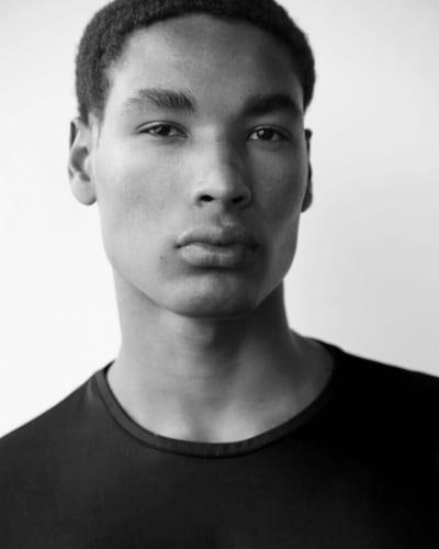 Jonny  Santos