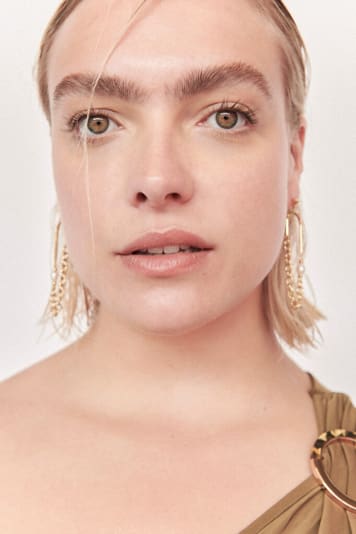 Lucy Bennett
