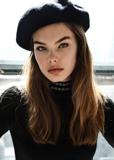 Halle Van Skyock