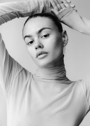 ELLA ROSS