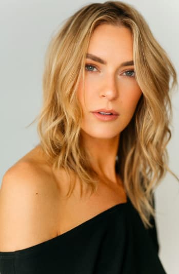 Holly Ridings