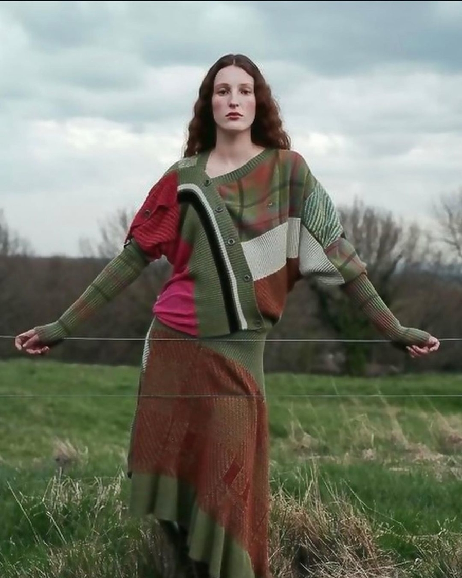 VIVIENNE WESTWOOD | AW24-25| EMILY | Select Paris | Select Model