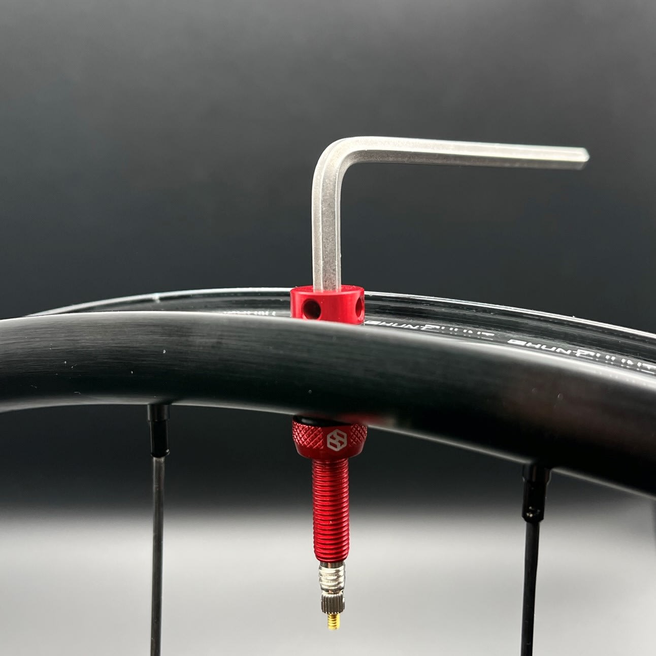 Compatible avec les inserts mousse et facile à installer