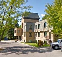 Manoir Le Sapinois Inc