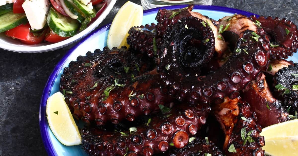 Poulpe grillé aux herbes grecques Foodlavie