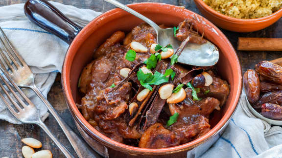 Recette De Tajine D Agneau Aux Pruneaux Zeste