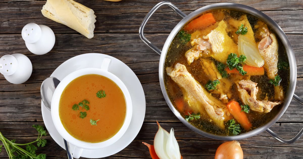 Recette de fond de volaille rôtie Zeste