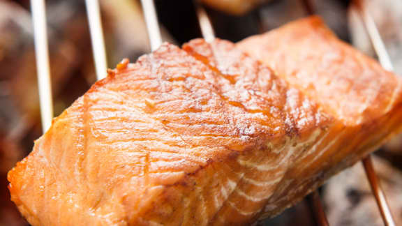 Pave De Saumon Au Barbecue Recette De Filet De Saumon Grille Zeste