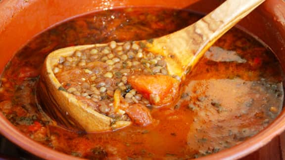Recette De Soupe Aux Lentilles Et Aux Tomates Zeste