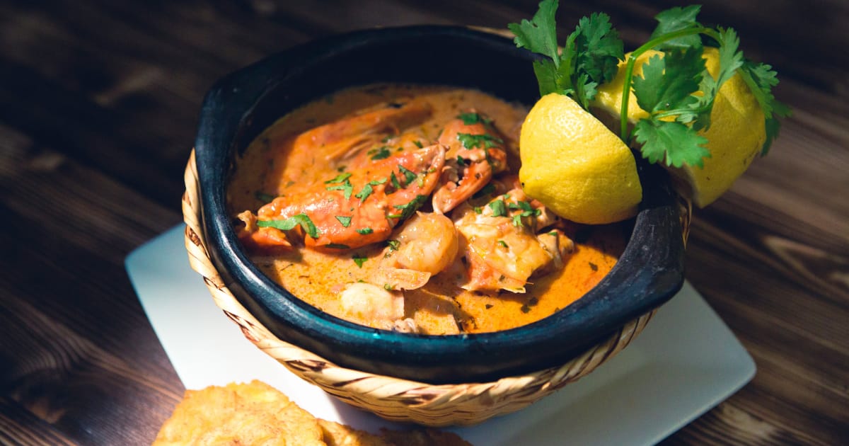 Recette Casserole de fruits de mer (Cazuela de Mariscos) Glouton