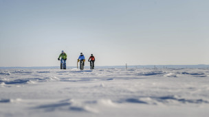 Traversée du Lac-Saint-Jean en fatbike : cramponné sur la route glacée
