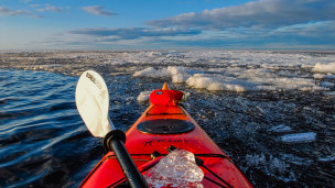Du kayak de glace au Saguenay–Lac-St-Jean