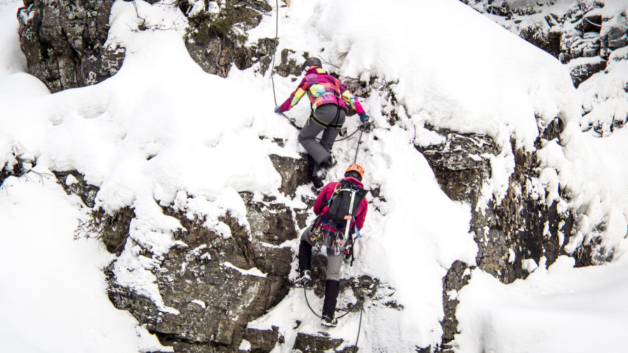 Une nouvelle via ferrata des neiges avec vue sur le fleuve