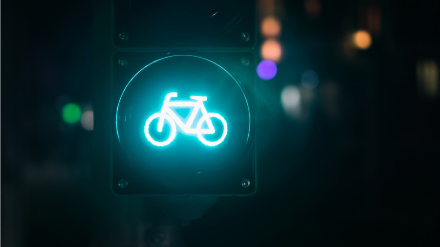 3 équipements lumineux pour le vélo… approuvés par la police !