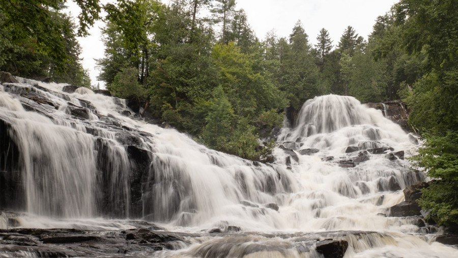 Où aller en mai : les 8 meilleures destinations au Québec