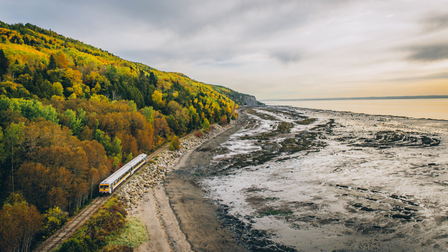 De Montréal à Charlevoix en train cet automne