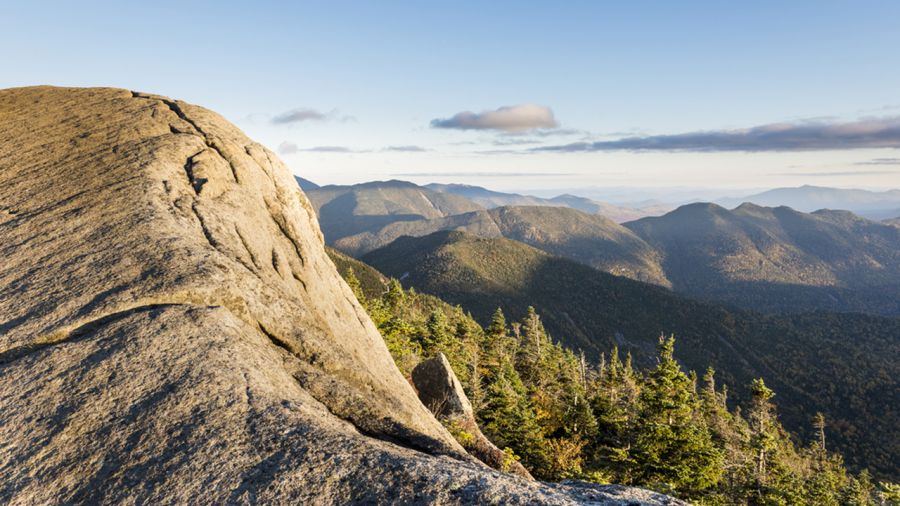 Le mont Gothics dans les Adirondacks : un sommet qui tombe à pic! 