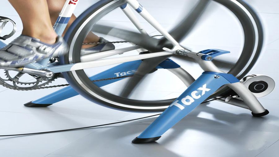  Rouler avec un cyclo-entraineur