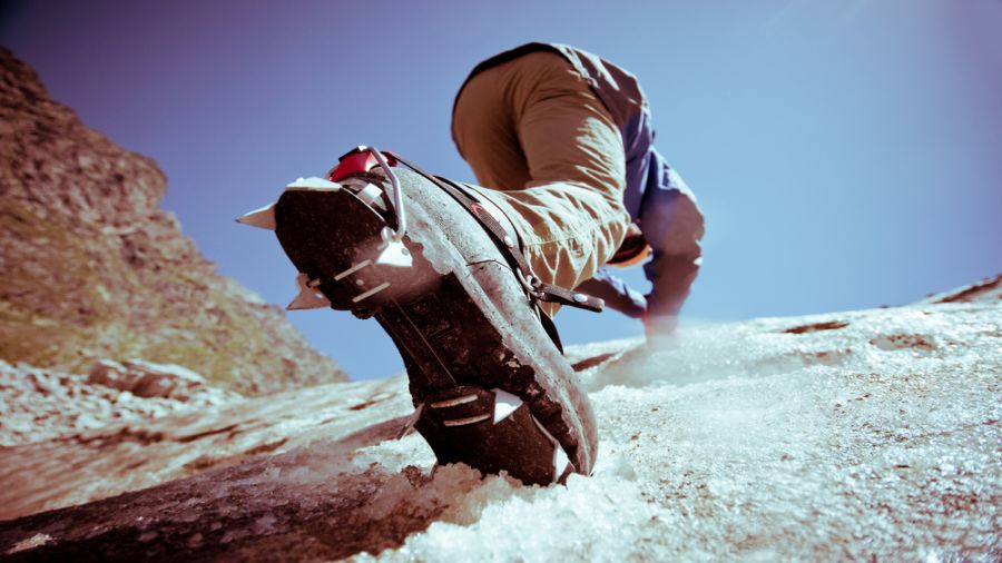 Escalade de glace: Poke-O-Moonshine dans les Adirondacks