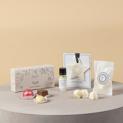 Little Fragrance Hamper - Flowers