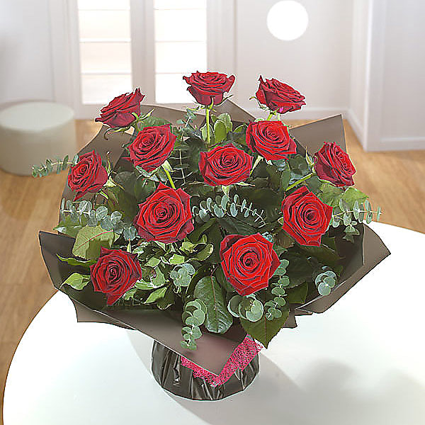 12 Red Roses