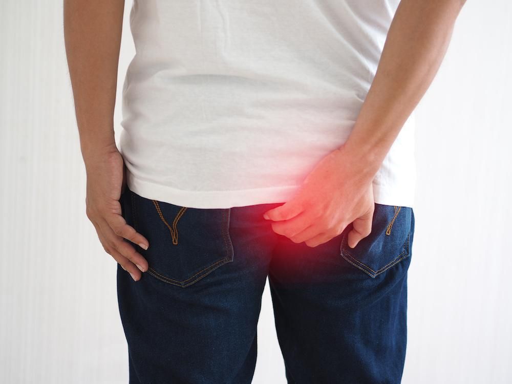 symptoms of hemorrhoids